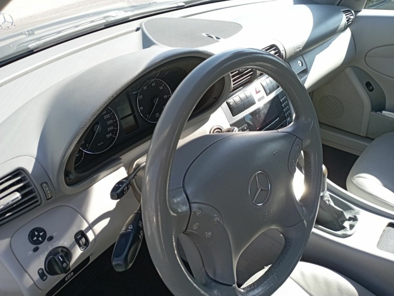 Mercedes-Benz C 230 V6 204 hp, снимка 7 - Автомобили и джипове - 42449252