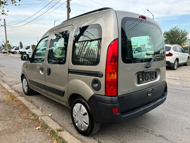 Renault Kangoo КАПАРИРАН , снимка 5 - Автомобили и джипове - 46781881