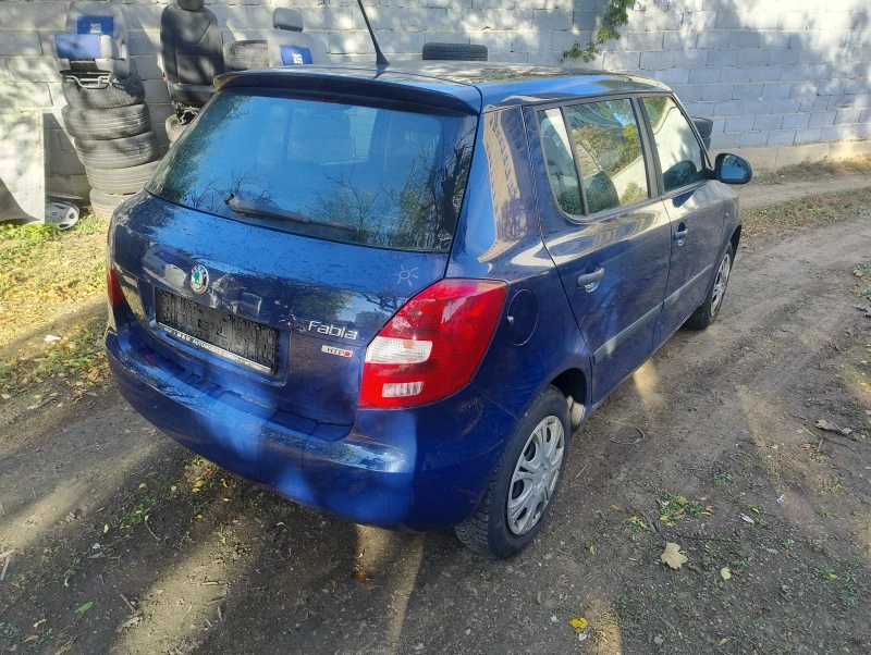 Skoda Fabia, снимка 6 - Автомобили и джипове - 47682947