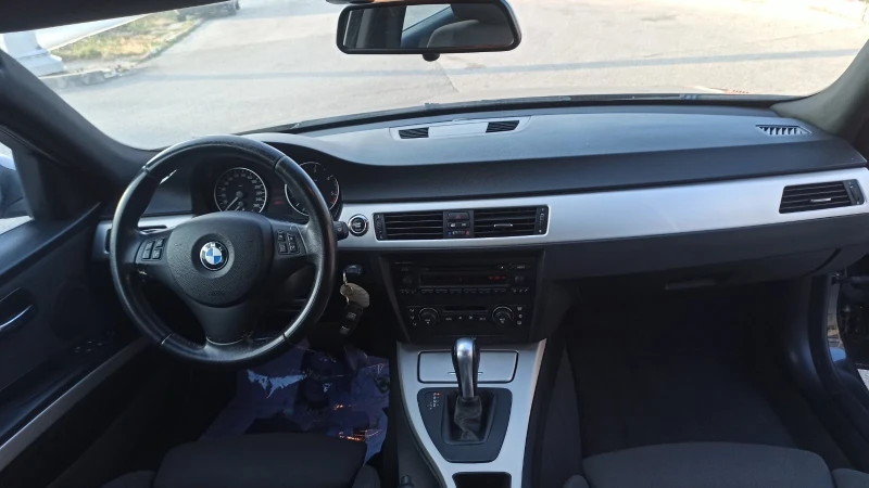 BMW 330 3000xd , снимка 9 - Автомобили и джипове - 48370688