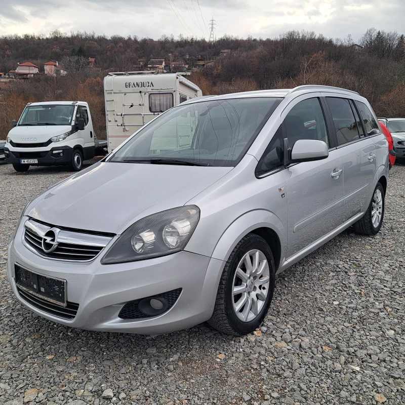 Opel Zafira 1.9 klima, снимка 3 - Автомобили и джипове - 48417187