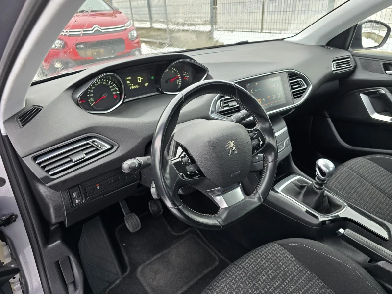 Peugeot 308 1.5 HDI, снимка 7 - Автомобили и джипове - 48689516