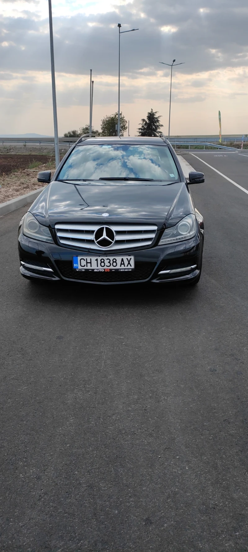 Mercedes-Benz C 220, снимка 7 - Автомобили и джипове - 48832321