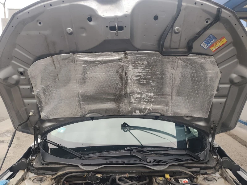 Honda Civic ПЕРФЕКТНА , снимка 11 - Автомобили и джипове - 51865915