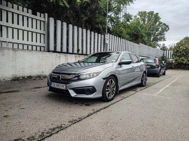 Honda Civic ПЕРФЕКТНА 