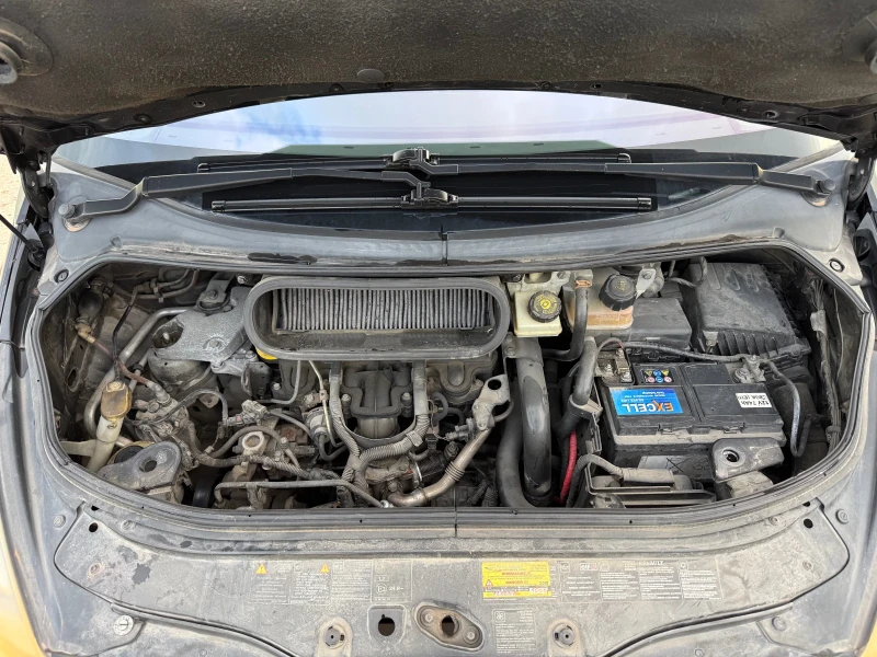 Renault Grand espace Автоматик 7 места Климатроник Теглич Всичко платен, снимка 16 - Автомобили и джипове - 52493912