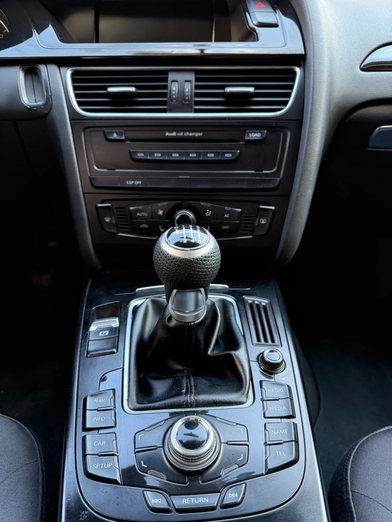 Audi A4, снимка 12 - Автомобили и джипове - 52561754