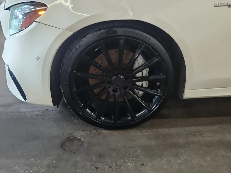 Mercedes-Benz E 43 AMG AMG* BURMESTER* 4MATIC* Обдухване* 360, снимка 5 - Автомобили и джипове - 52723342