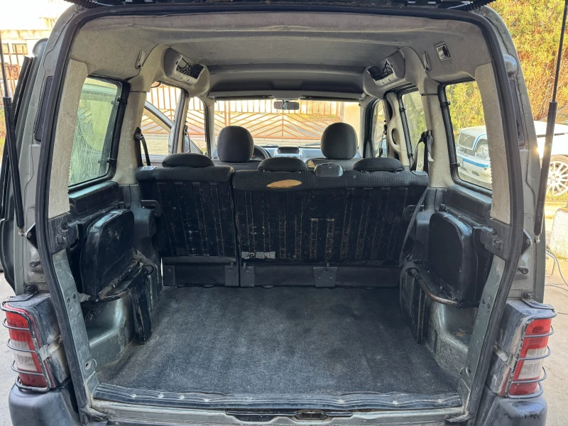 Peugeot Partner 1, 6 HDI, снимка 11 - Автомобили и джипове - 52736121