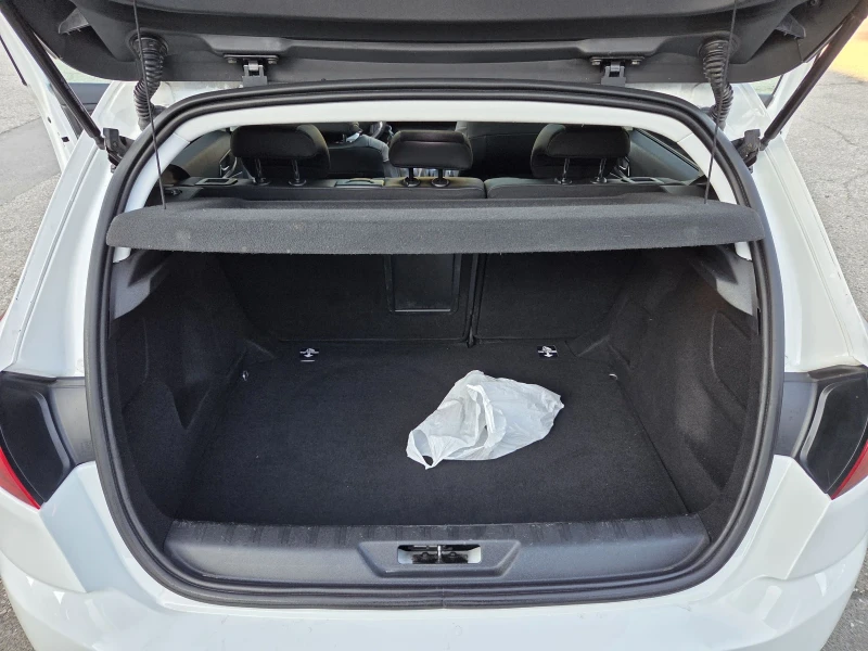 Peugeot 308 1, 6 benzin 156 hp Реални км!!!, снимка 15 - Автомобили и джипове - 52736822