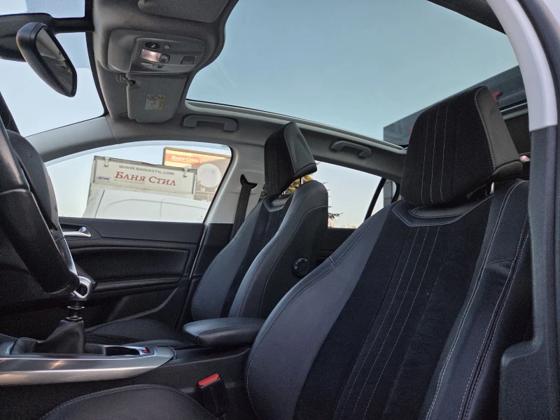 Peugeot 308 1, 6 benzin 156 hp Реални км!!!, снимка 10 - Автомобили и джипове - 52736822