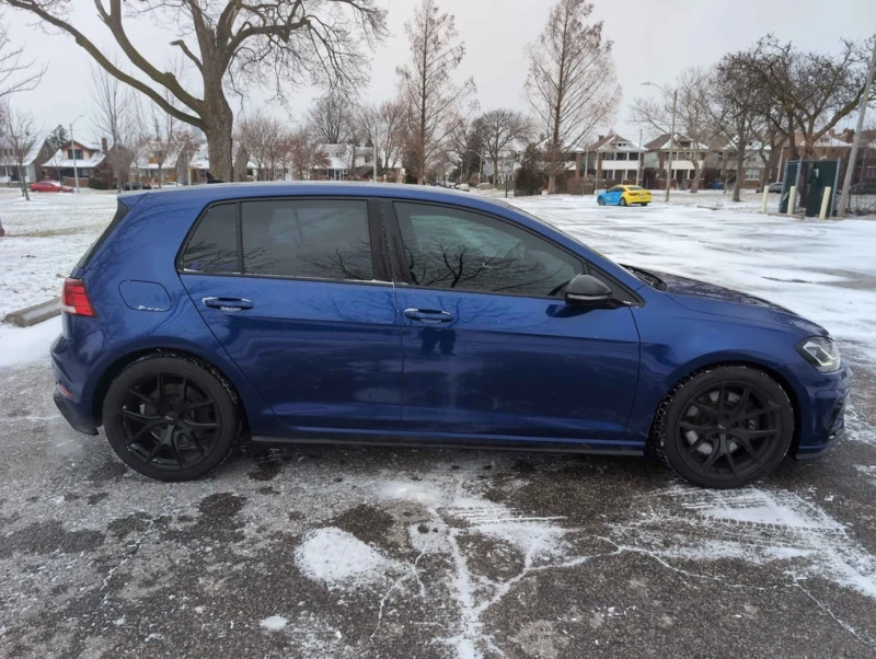 VW Golf * 5 door DSG * CARFAX * БЕЗ ПЪРВОНАЧАЛНА ВНОСКА, снимка 3 - Автомобили и джипове - 52943656