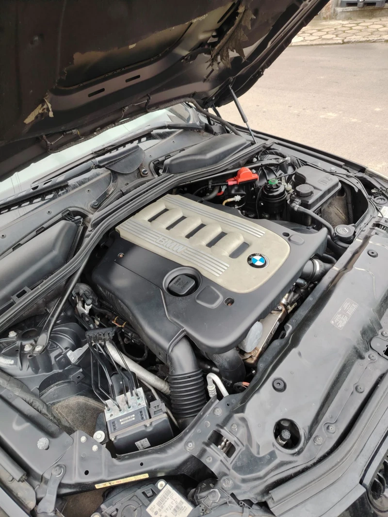 BMW 530 3.0D 197к.с. Вакуум на вратите. , снимка 13 - Автомобили и джипове - 52991626