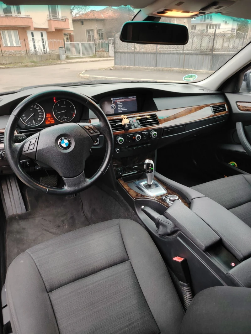 BMW 530 3.0D 197к.с. Вакуум на вратите. , снимка 9 - Автомобили и джипове - 52991626