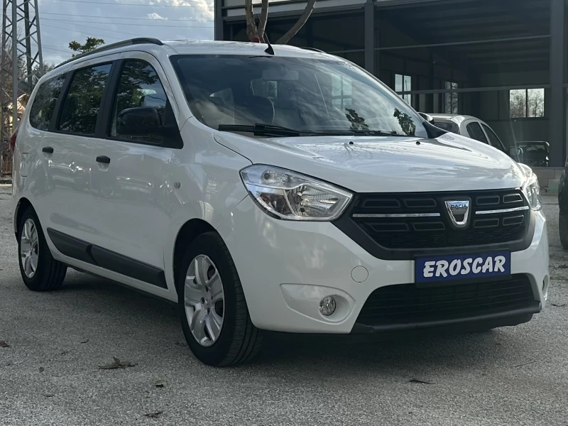 Dacia Lodgy 1.5DCI/Camera/Navi/7Места, снимка 3 - Автомобили и джипове - 53498879