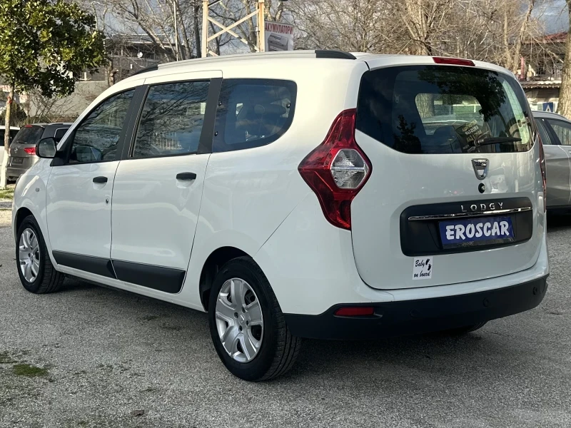 Dacia Lodgy 1.5DCI/Camera/Navi/7Места, снимка 5 - Автомобили и джипове - 53498879