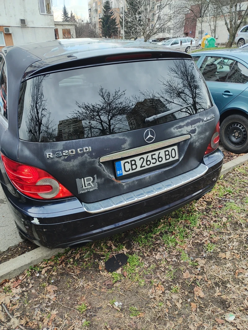 Mercedes-Benz R 320, снимка 3 - Автомобили и джипове - 53499936