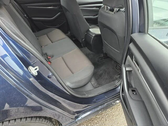 Mazda 3 GX* Sedan* ����������* (���� �� ��) | Mobile.bg � ����������� 15