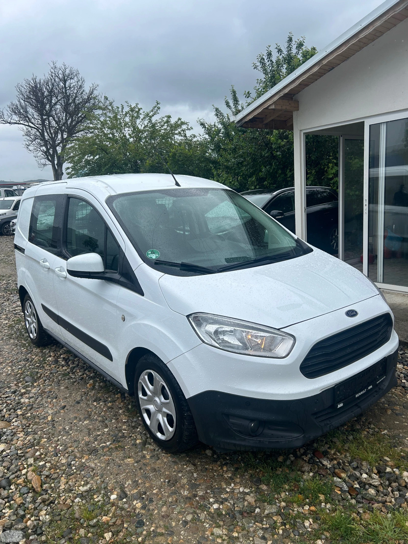 Ford Courier 1.5 2 Doors Euro 6  - изображение 2