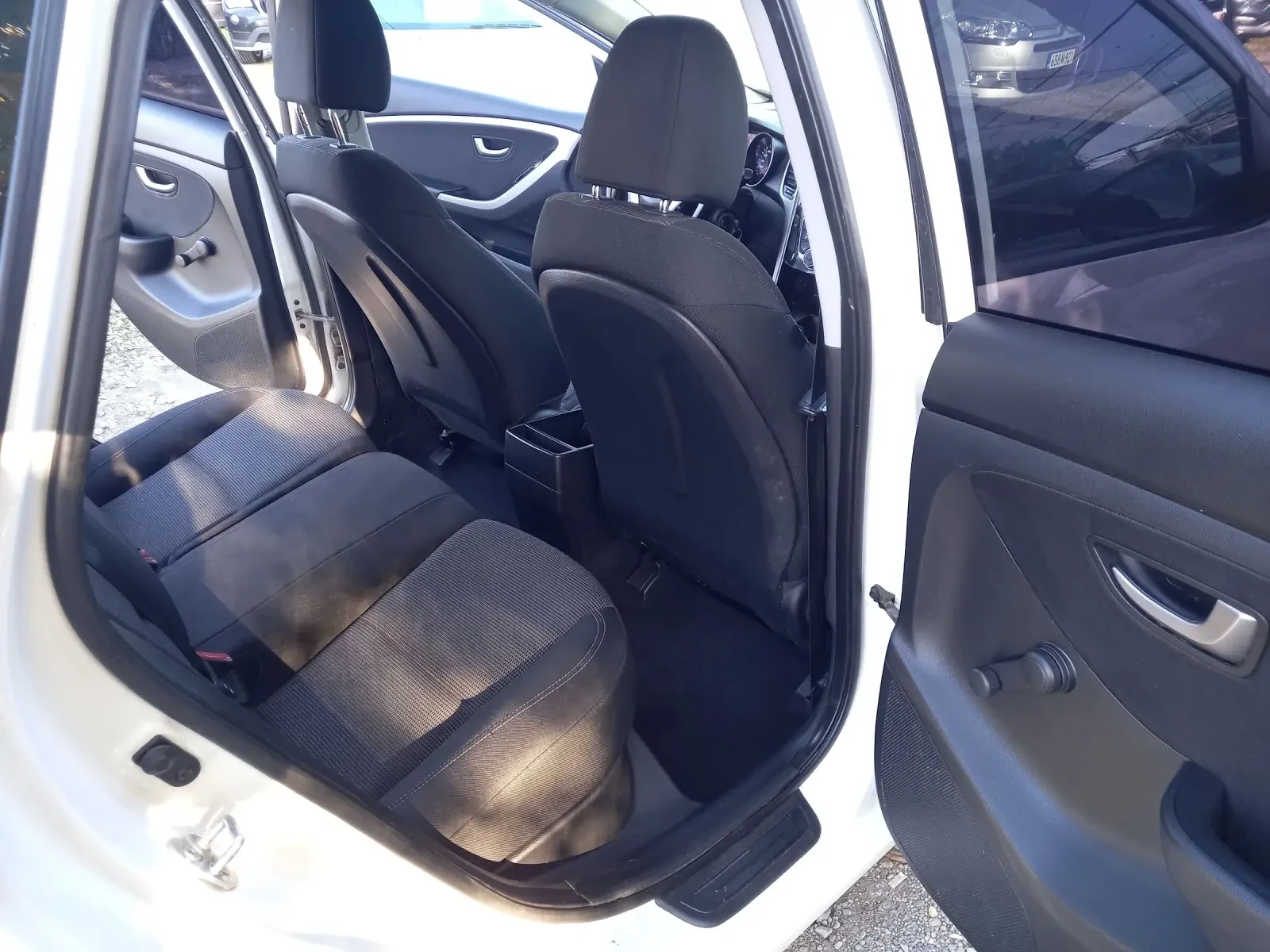 Hyundai I30 1.4i 100k.c. Swiss Edition | Mobile.bg   13