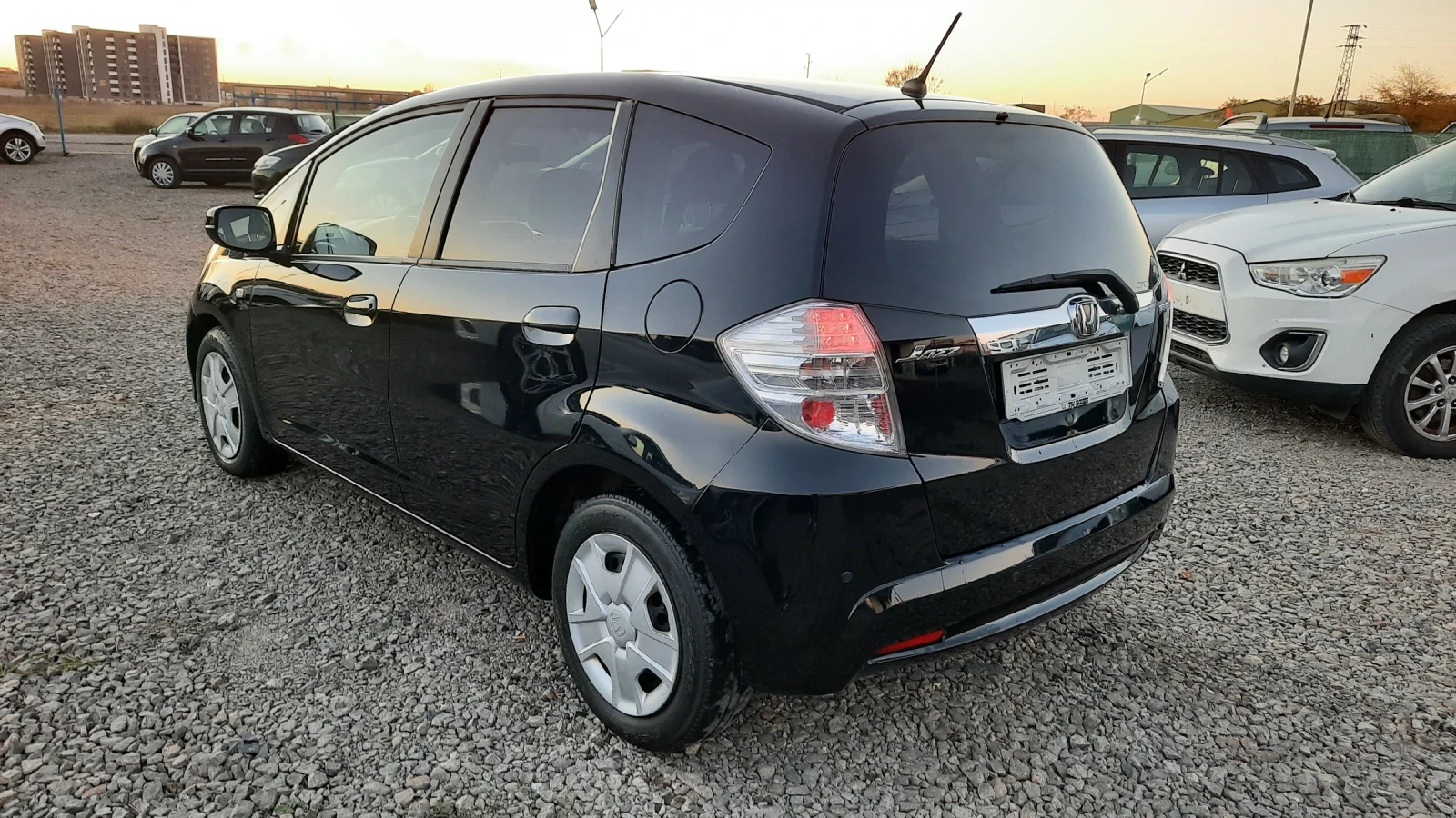 Honda Jazz 1.3 * Hybrid * Автомат * 138х.км  - изображение 5