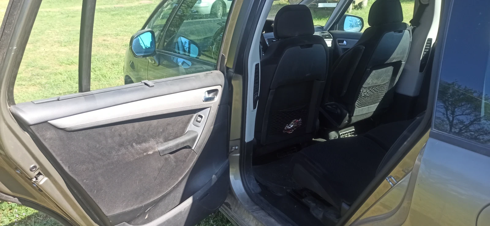 Citroen Grand C4 Picasso  - изображение 4
