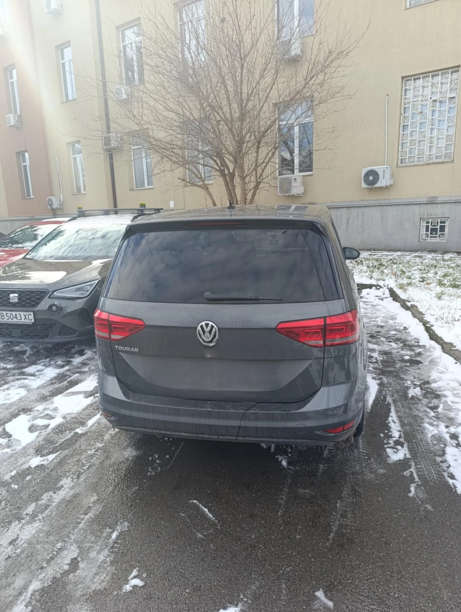 VW Touran  - изображение 2