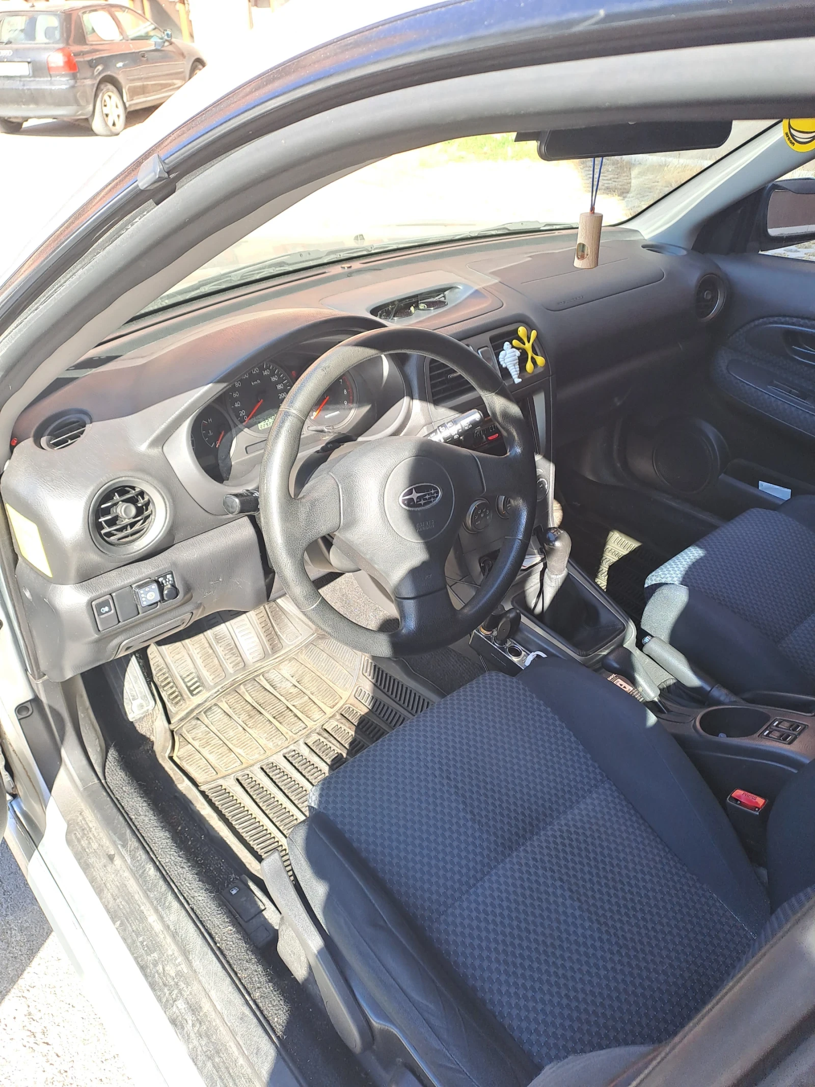 Subaru Impreza 1.5R - изображение 7