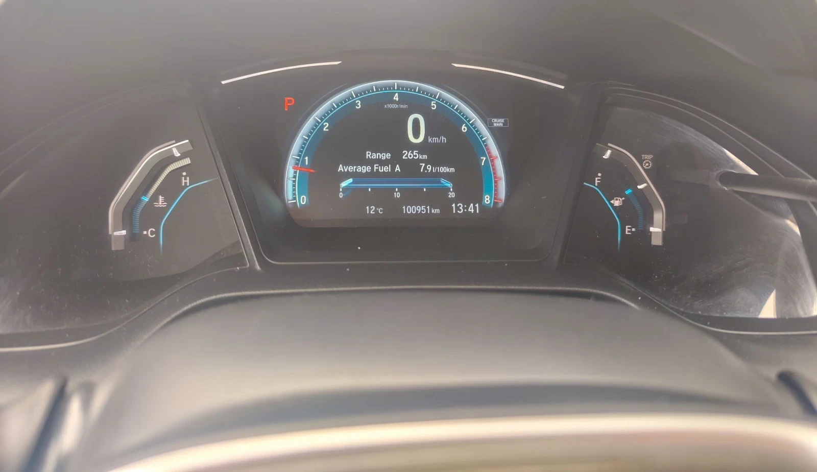 Honda Civic ПЕРФЕКТНА  - изображение 7