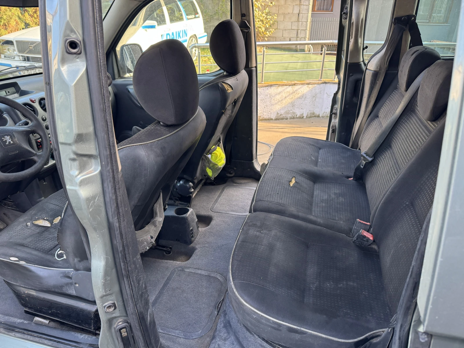 Peugeot Partner 1, 6 HDI - изображение 3