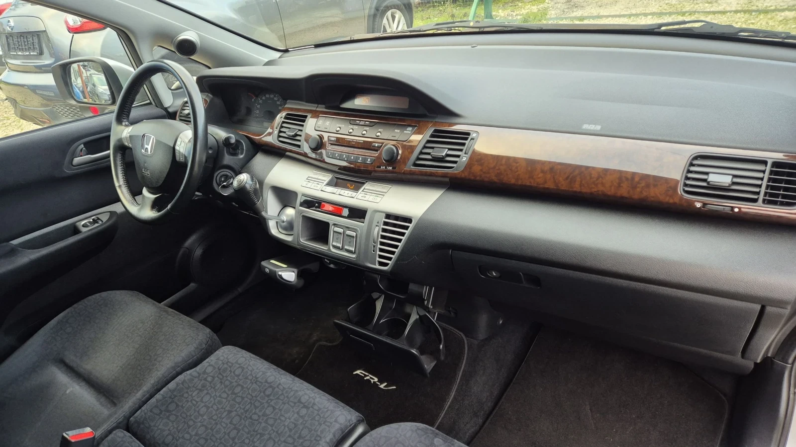 Honda Fr-v 2.2 EXECUTIVE 125хил!100%РЕАЛНИ  ЛИЗИНГ ВИДЕО  - изображение 10