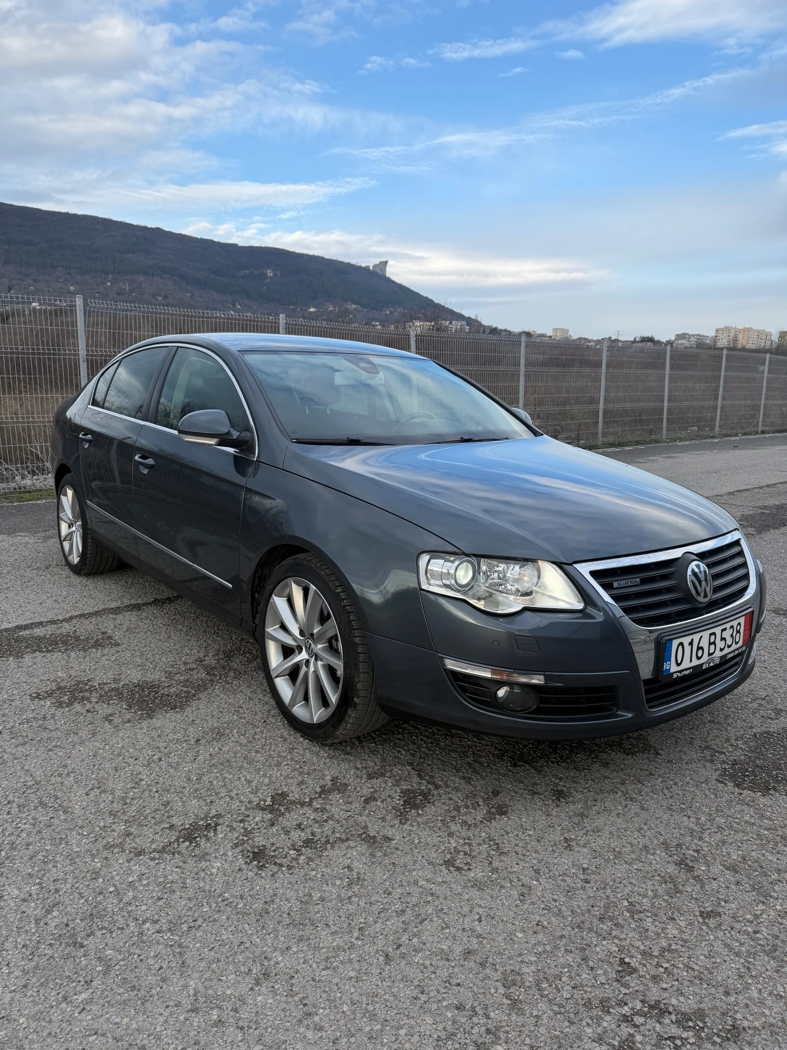 VW Passat 2.0BlueTDI 143�.�. DSG* Distronic* Keyless* DYNaud | Mobile.bg � ����������� 1