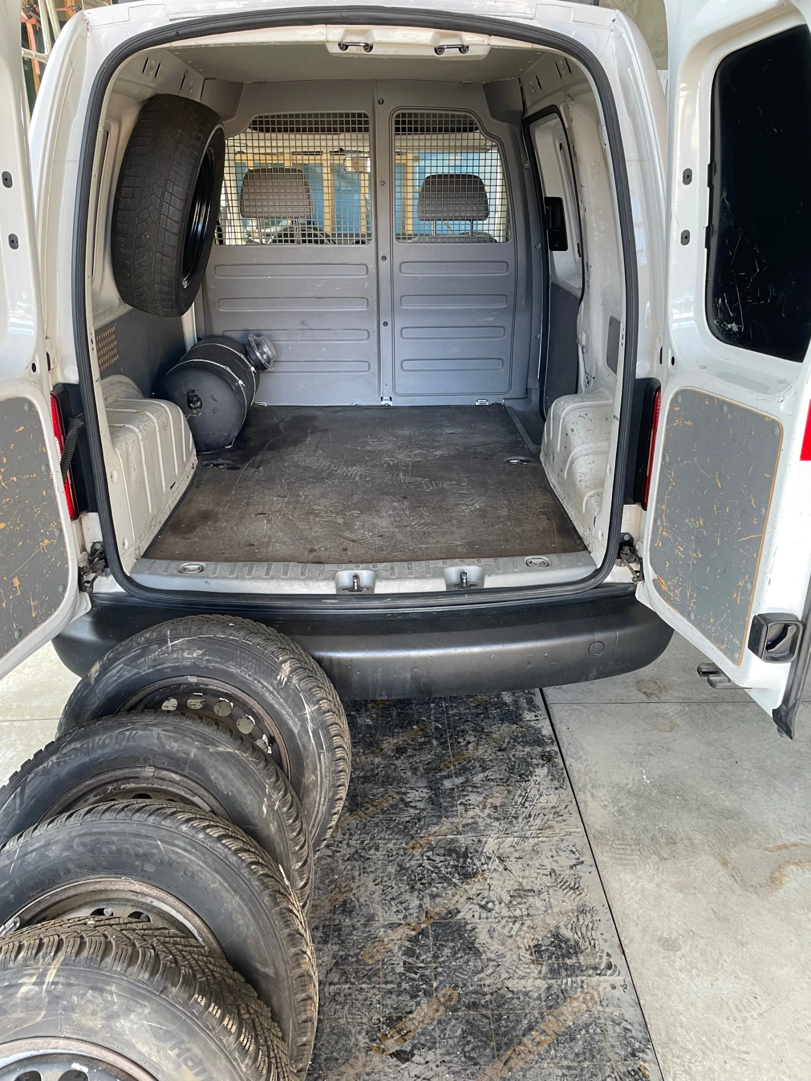 VW Caddy | Mobile.bg � ����������� 15
