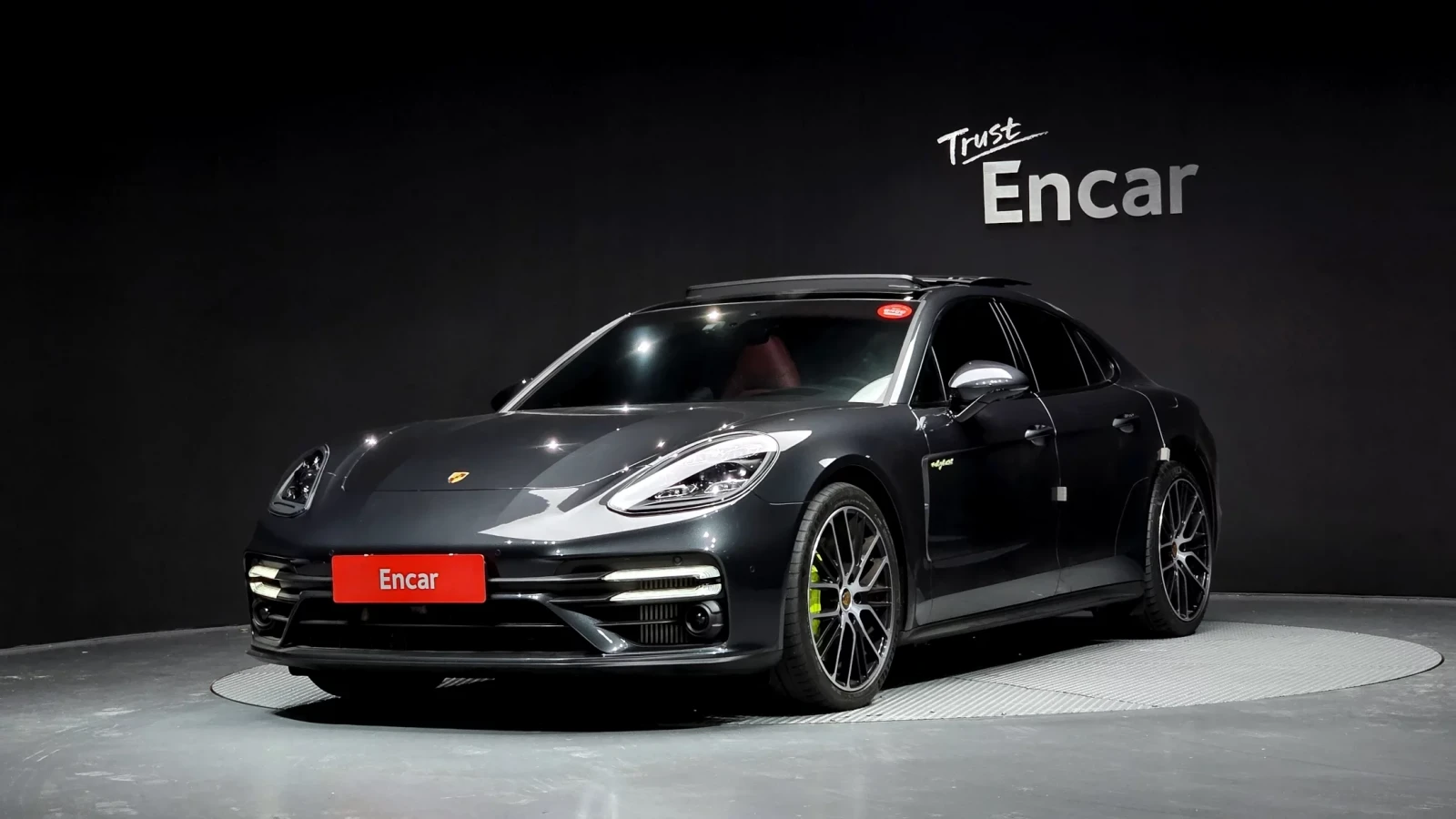 Porsche Panamera 4 AWD Platinum Panorama* Disi* cam360* Обдухване* 