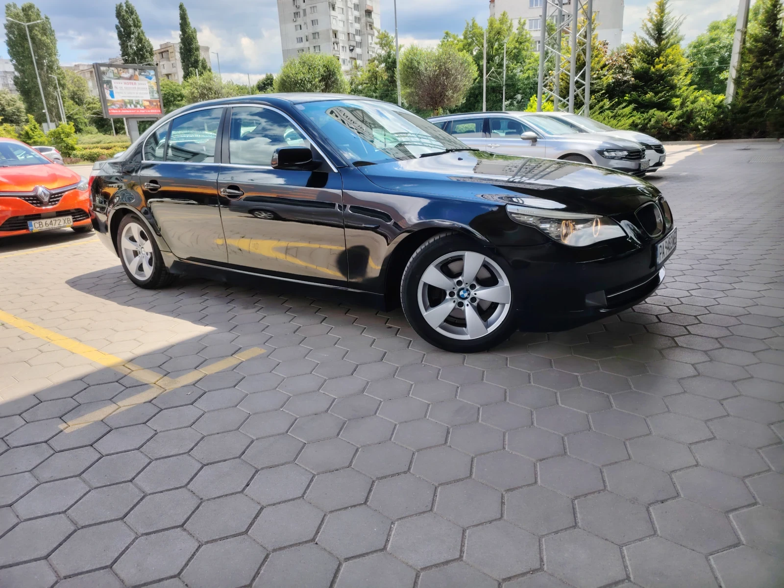 BMW 520, снимка 5 - Автомобили и джипове - 54894850