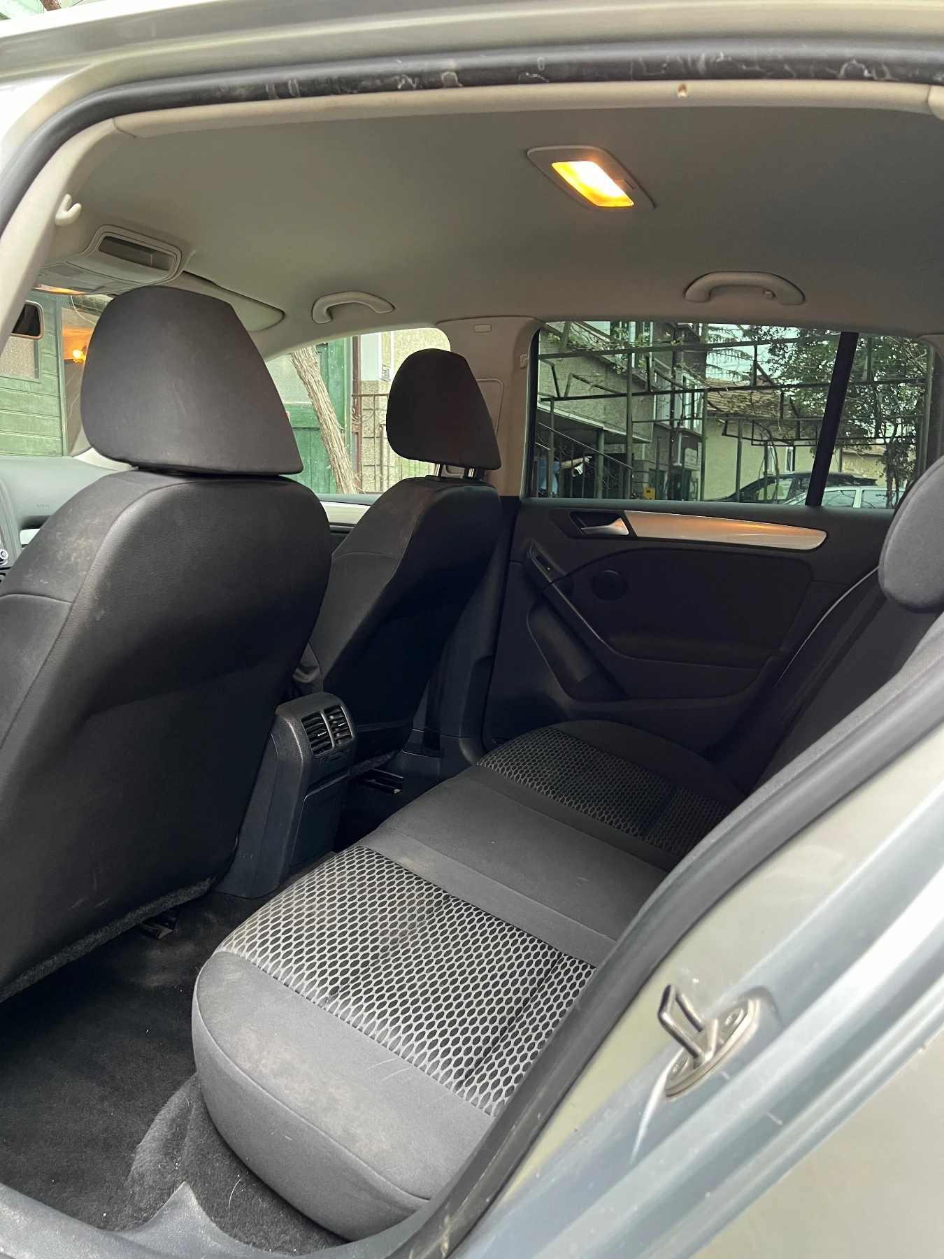 VW Golf, снимка 6 - Автомобили и джипове - 55220977