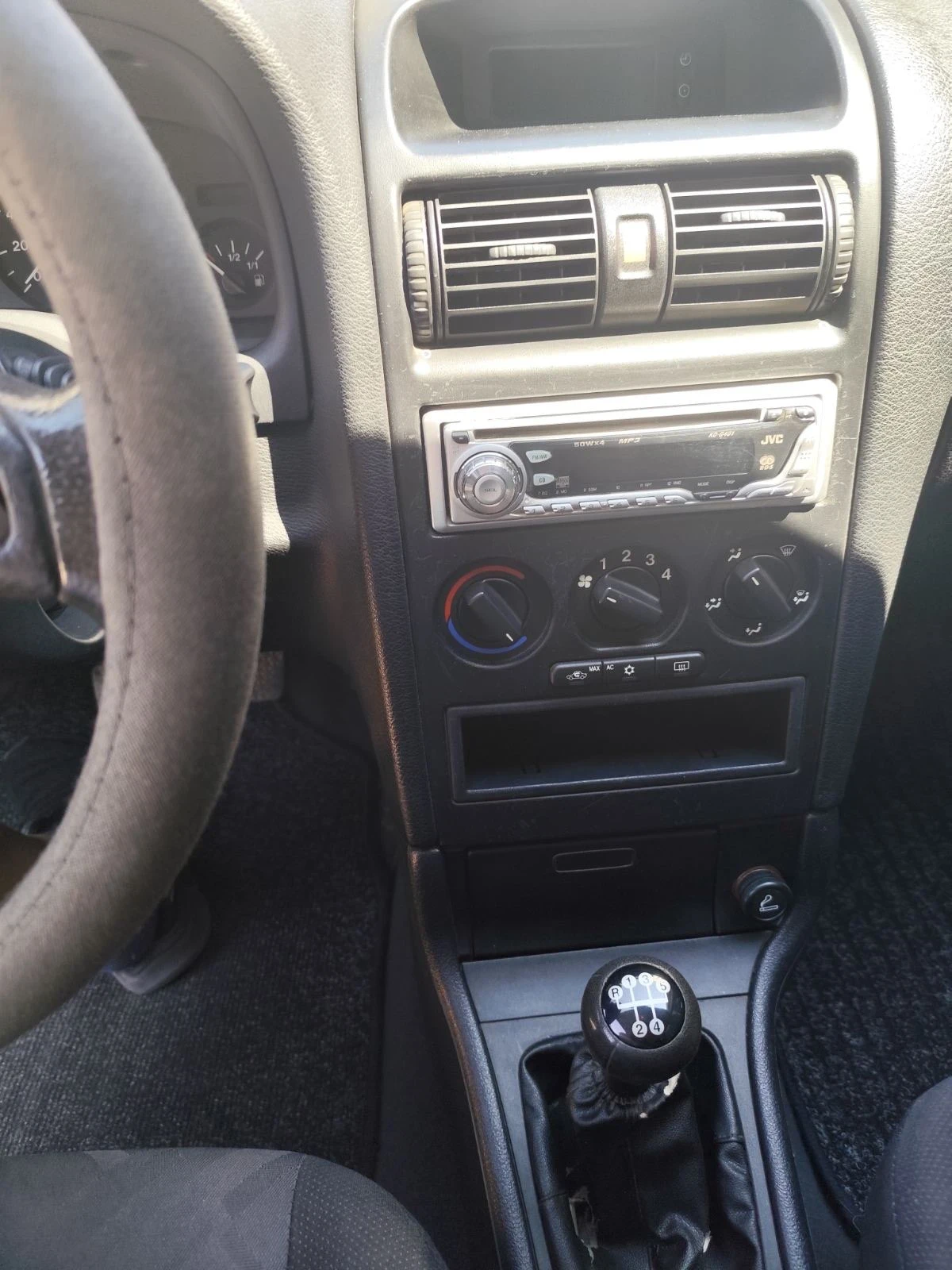 Opel Astra, снимка 3 - Автомобили и джипове - 55355003