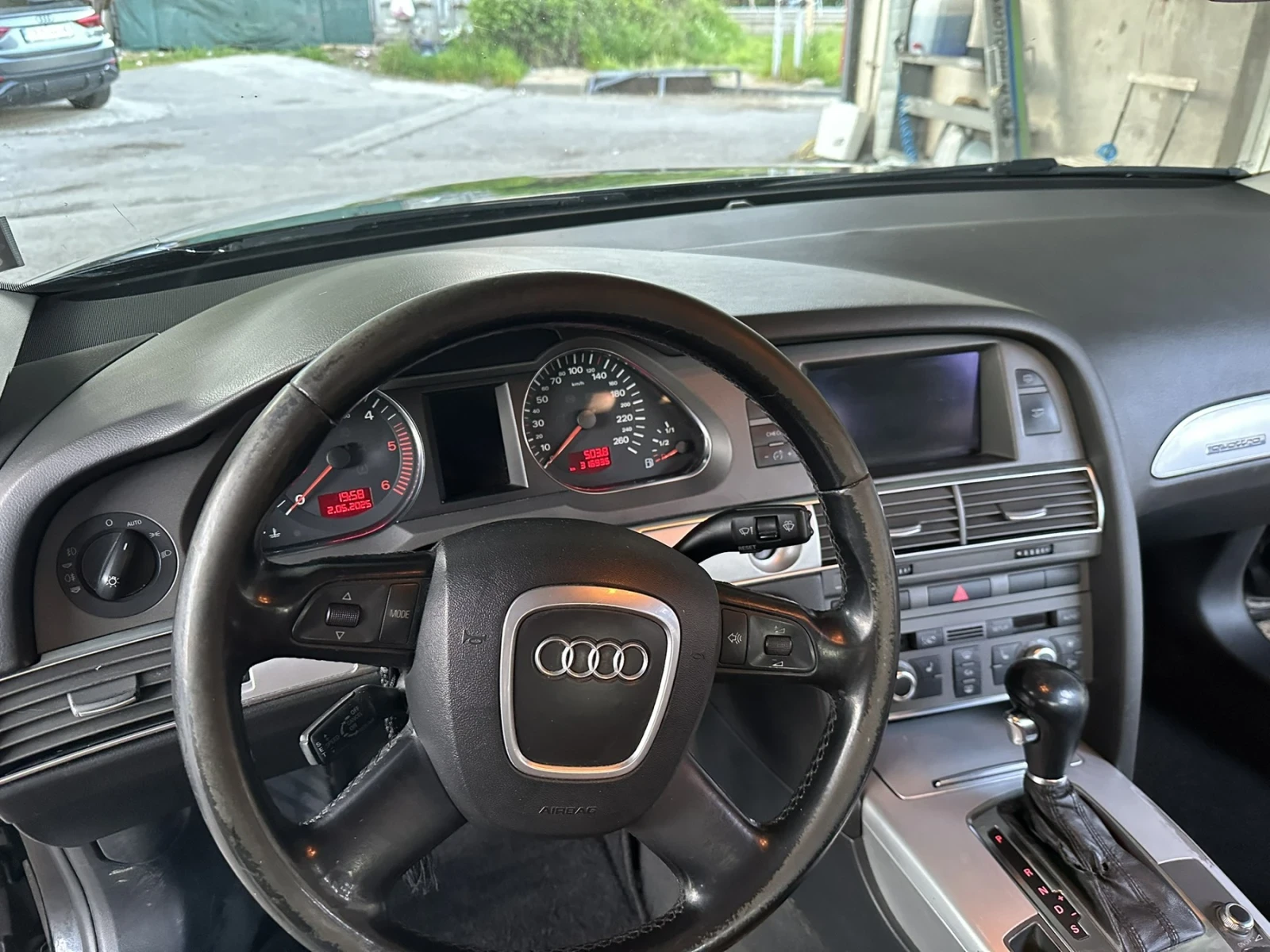 Audi A6, снимка 13 - Автомобили и джипове - 55689274