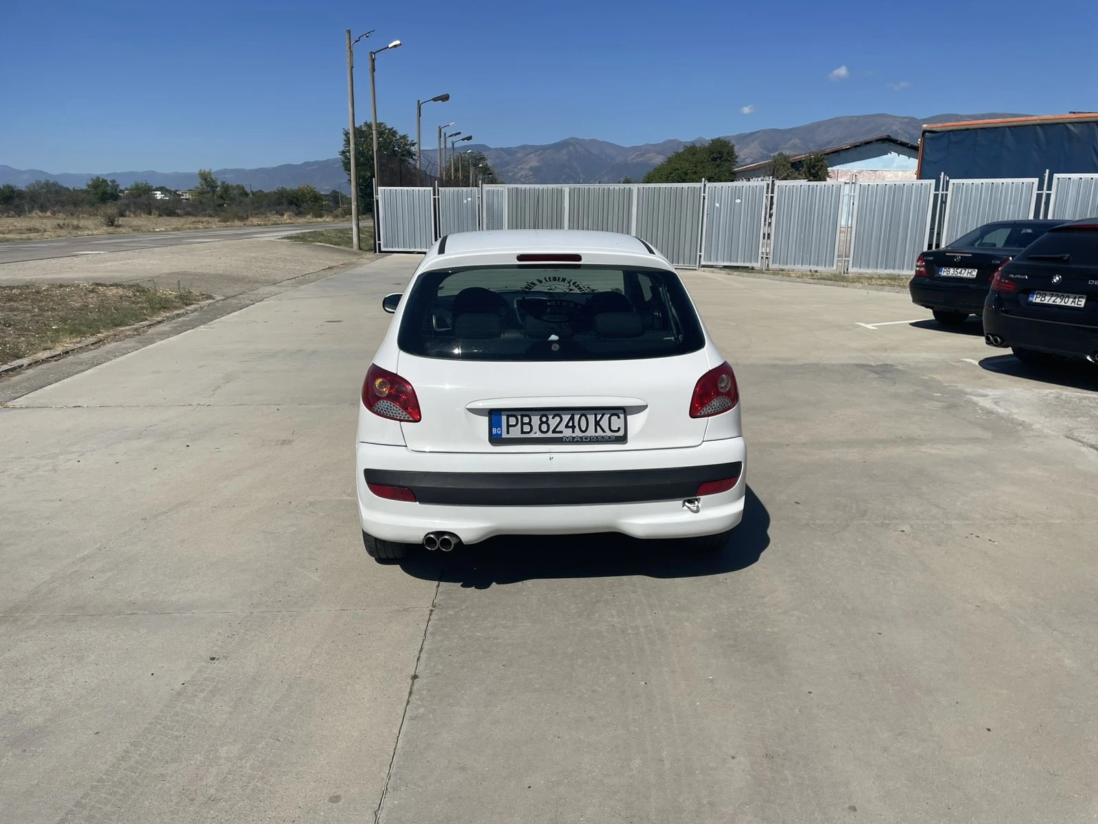 Peugeot 206, снимка 7 - Автомобили и джипове - 56129584