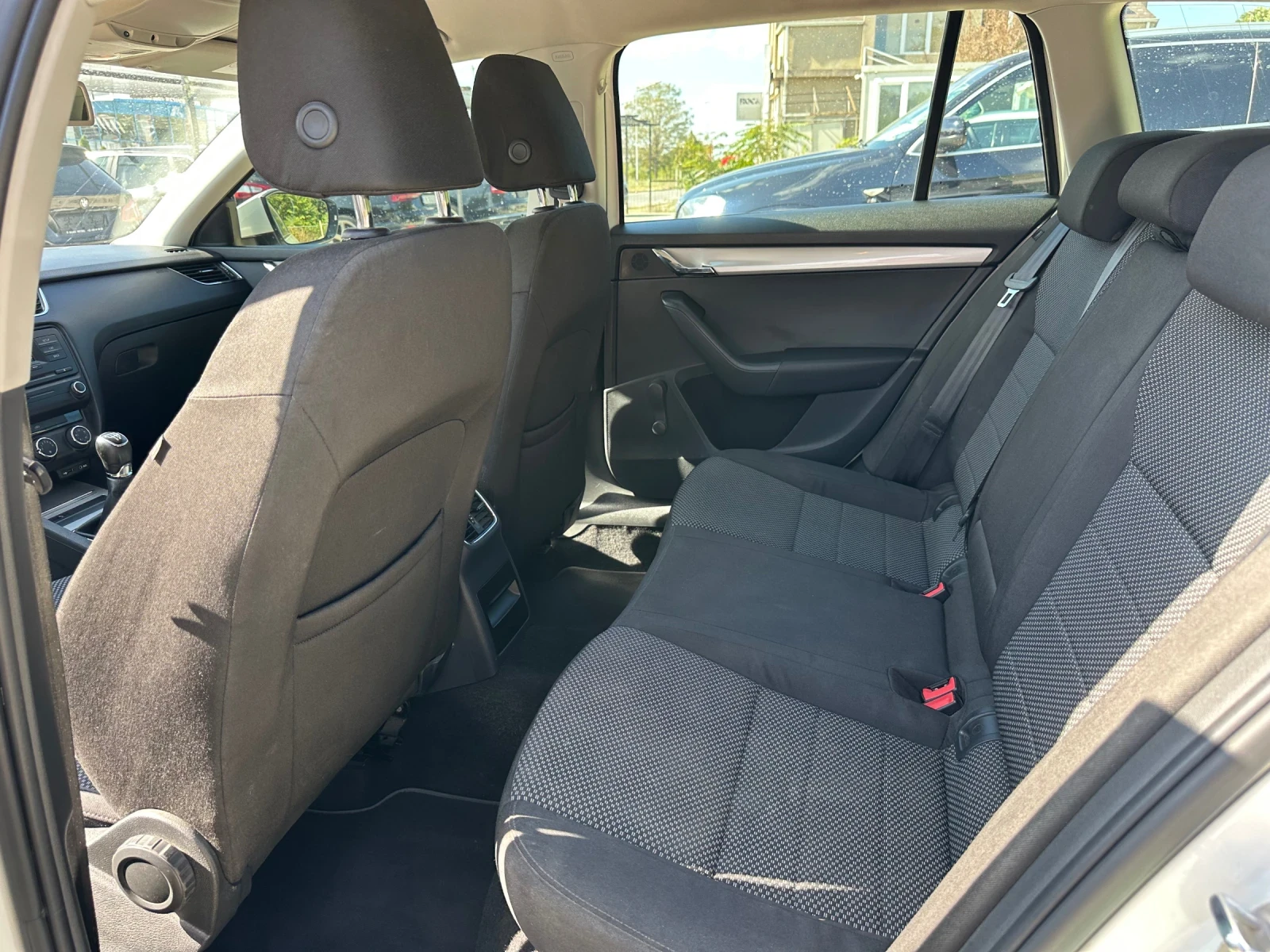 Skoda Octavia S WAGON TDI | Mobile.bg � ����������� 9