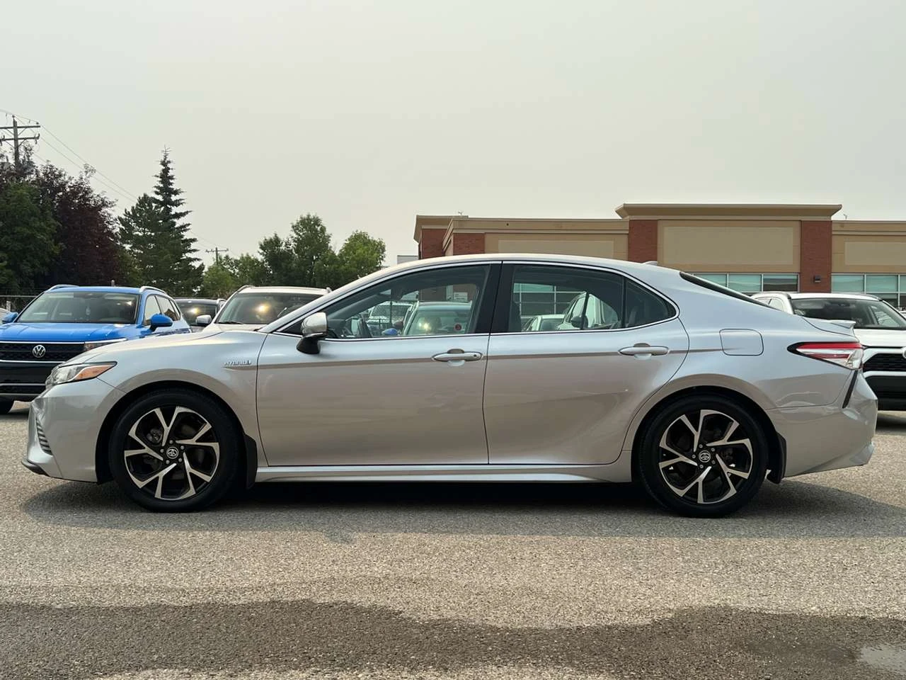 Toyota Camry SE, снимка 4 - Автомобили и джипове - 56628109
