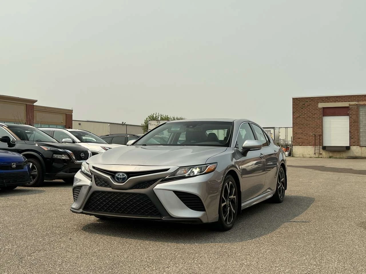 Toyota Camry SE, снимка 3 - Автомобили и джипове - 56628109