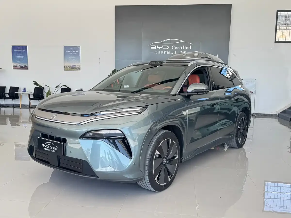 BYD Tang L 2025 DM 175KM Drone Player Edition