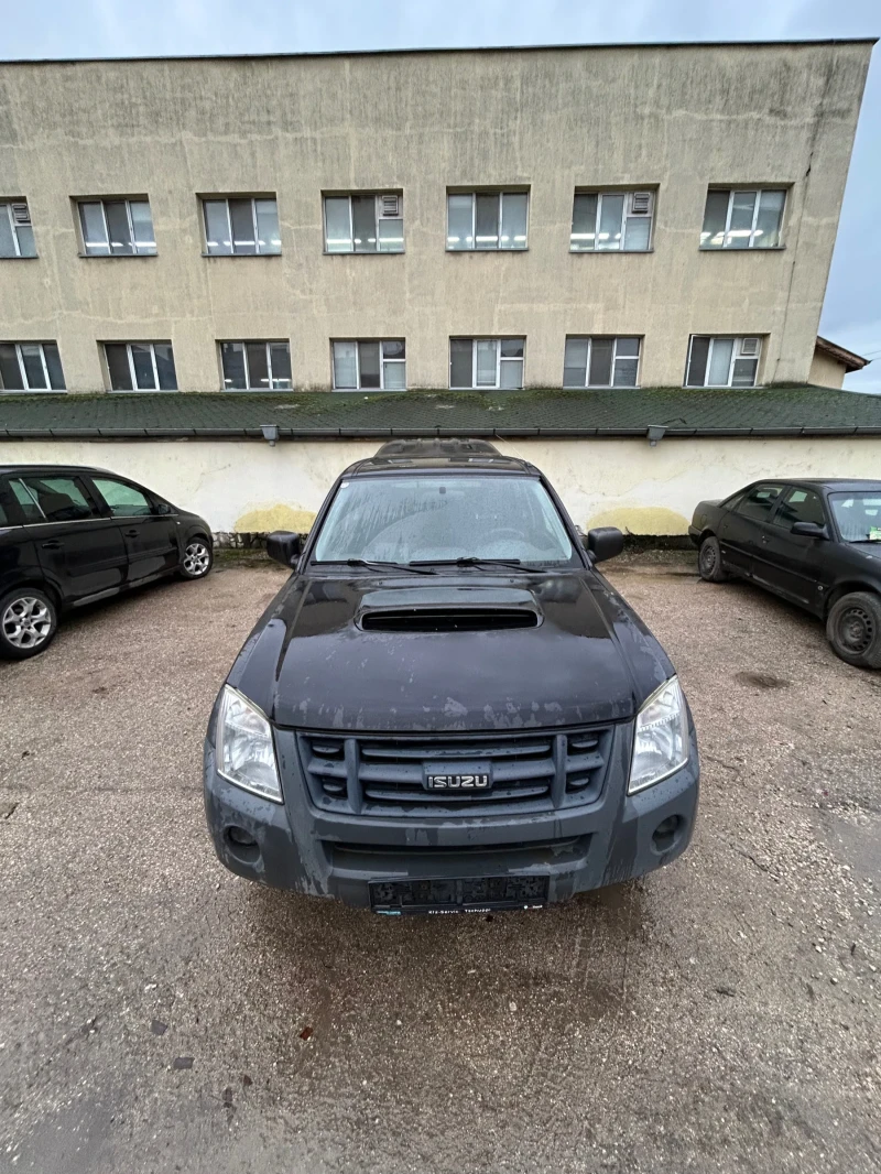 Isuzu D-max 2.5, снимка 4 - Автомобили и джипове - 48427613