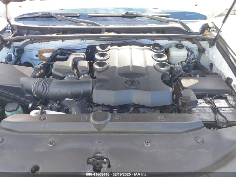 Toyota 4runner 4.0L V-6 DOHC, VVT, 270HP 4X4 Drive, снимка 10 - Автомобили и джипове - 49463210