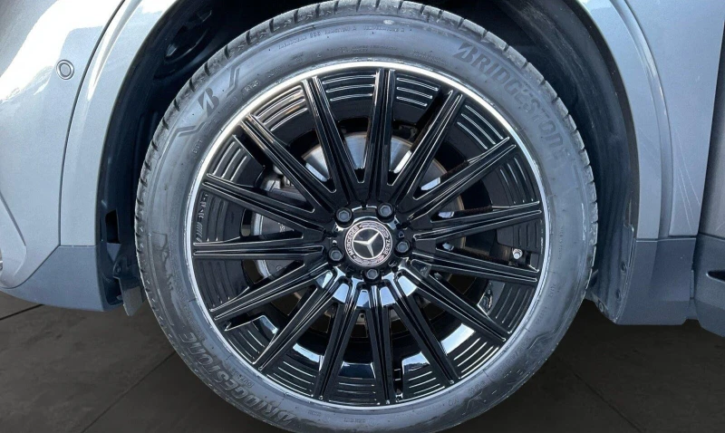 Mercedes-Benz GLA 200 d 4-MATIC AMG-LINE NIGHT BURMESTER PANORAMA, снимка 3 - Автомобили и джипове - 52013161