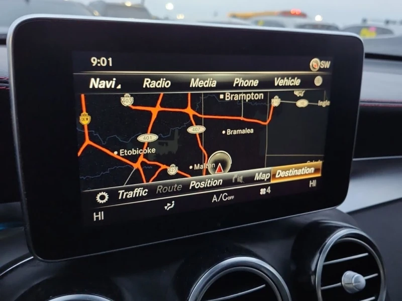 Mercedes-Benz GLC 43 AMG  * CARFAX * БЕЗ ПЪРВОНАЧАЛНА ВНОСКА, снимка 10 - Автомобили и джипове - 52943349