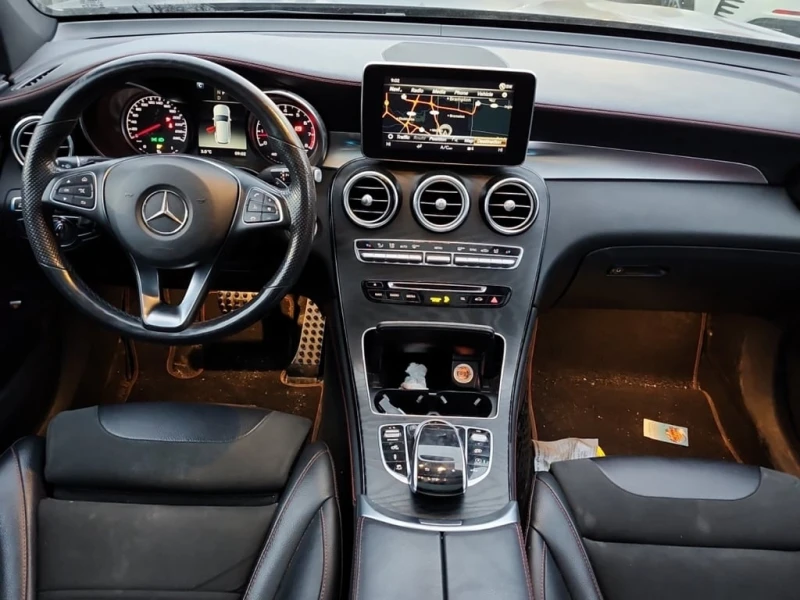 Mercedes-Benz GLC 43 AMG  * CARFAX * БЕЗ ПЪРВОНАЧАЛНА ВНОСКА, снимка 11 - Автомобили и джипове - 52943349
