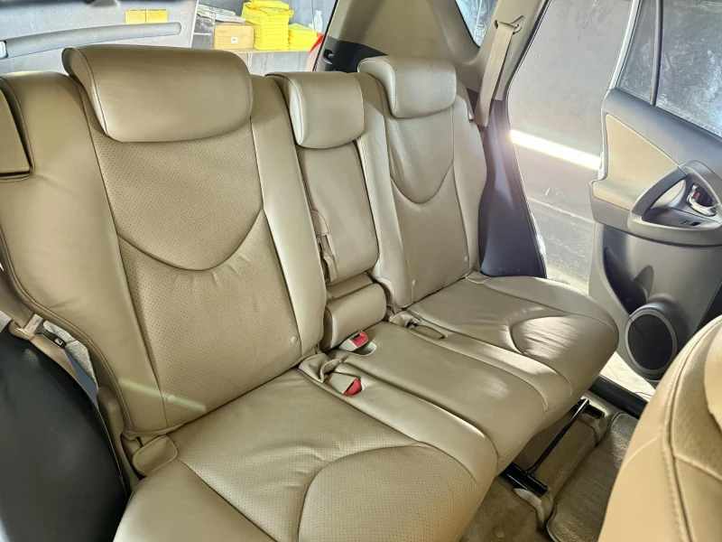 Toyota Rav4 2.0i AVTOMATIK FACE SWISS, снимка 9 - Автомобили и джипове - 52976456