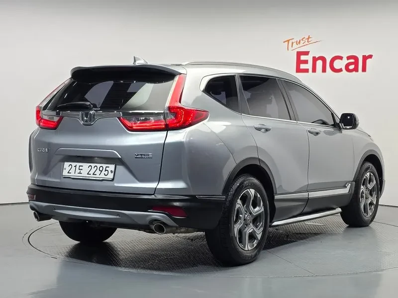 Honda Cr-v 1.5 EX-L 4WD, снимка 2 - Автомобили и джипове - 55716778